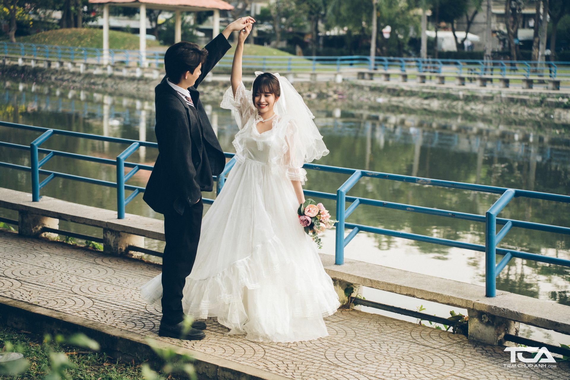 chụp ảnh cưới phong cách retro